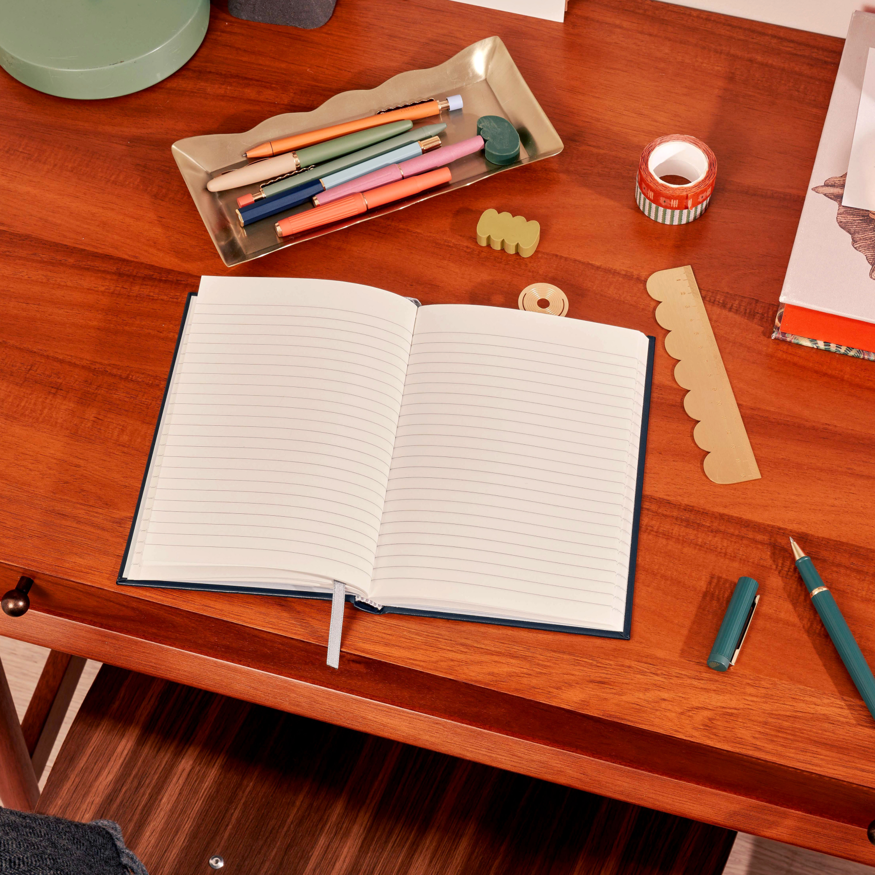 WS1382241_COLOURBLOCK_LINED_NOTEBOOK_MUSTARD_IMAGE4.png